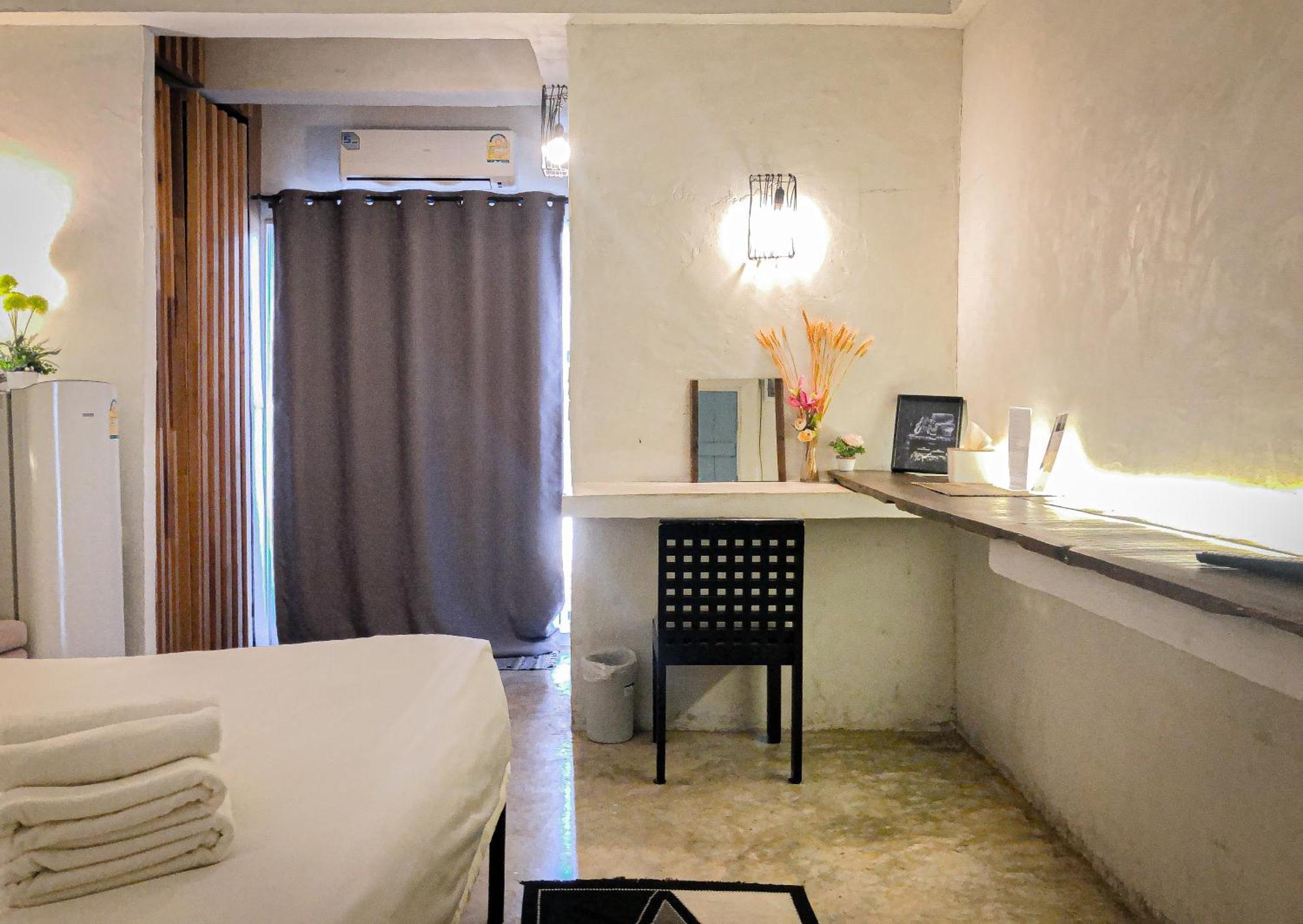 De Lit Hotel Ubon Ratchathani Exterior photo